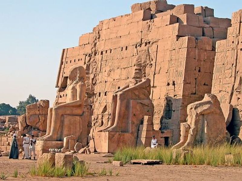 Cairo Private Tour - You will find our clients everywhere Cairo, Giza, Luxor, Aswan, Fayoum, the white desert, the black desert, Siwa, all over Egypt