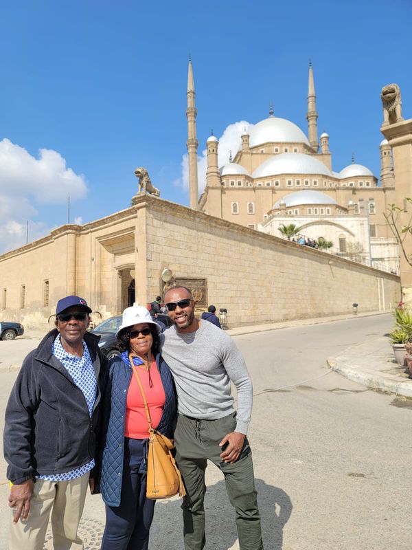 Cairo Private Tour - You will find our clients everywhere Cairo, Giza, Luxor, Aswan, Fayoum, the white desert, the black desert, Siwa, all over Egypt