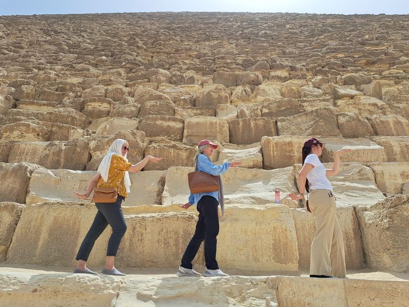 Giza Private Tour - Walk like an Egyptian