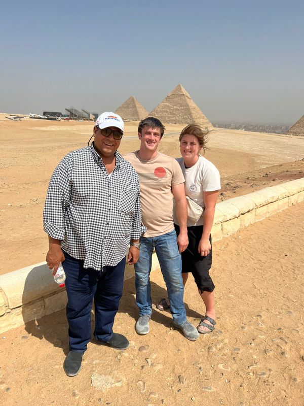 Giza Private Tour - Amazin Pyramids