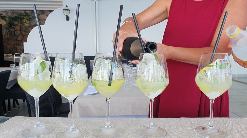 Amalfi Coast Private Tour - Lemon spritz