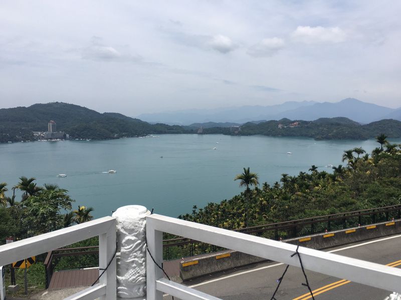 Taipei Private Tour - SunMoon Lake 2