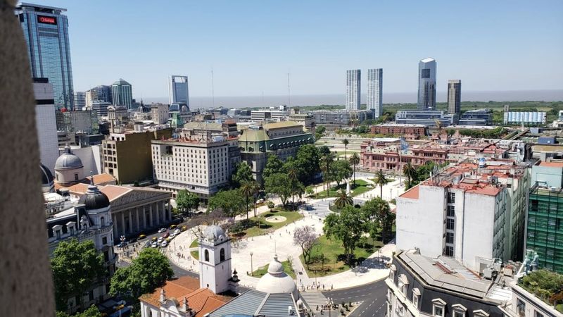 Buenos Aires Private Tour - Plaza de Mayo Square