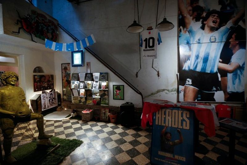 Buenos Aires Private Tour - House where Diego Maradona lived