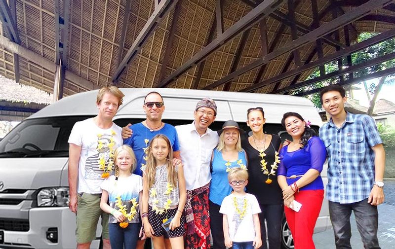 Bali Private Tour - Check in at Maya Ubud Villa with small group from French