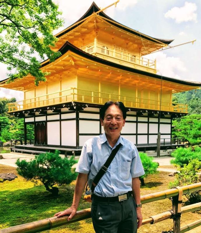 Kanagawa Private Tour - Even it is super busy through the year, it is worth visiting Golden temple in Kyoto. In medieval time 14th century, Samurai leader Shogun, Ashikaga clan, erected as a building of culture and business center. After it was converted to Zen temple. 