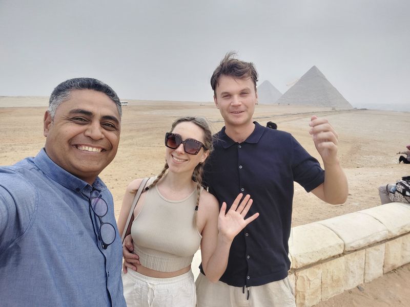 Cairo Private Tour - GIZA PYRAMIDS