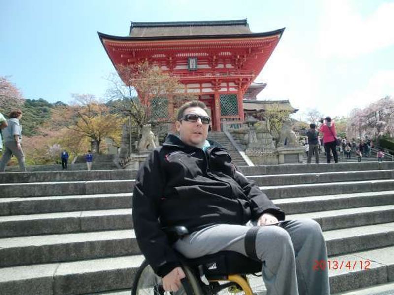 Osaka Private Tour - He ,from New Caledonia with his family,visited Kiyomizu-dera,the most popular temple in Kyoto,commands a wnderful view from the temple veranda.
 