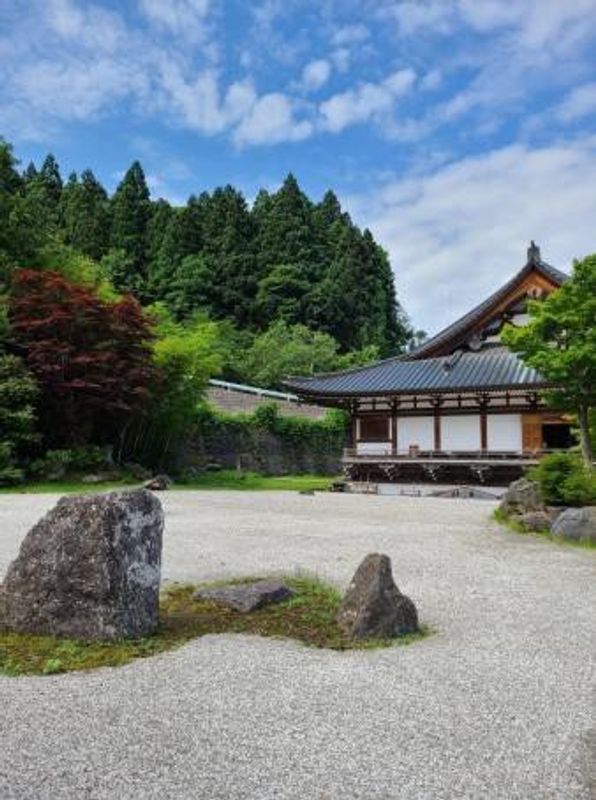 Aomori Private Tour - Japanese garden in Seiryuji Temple.