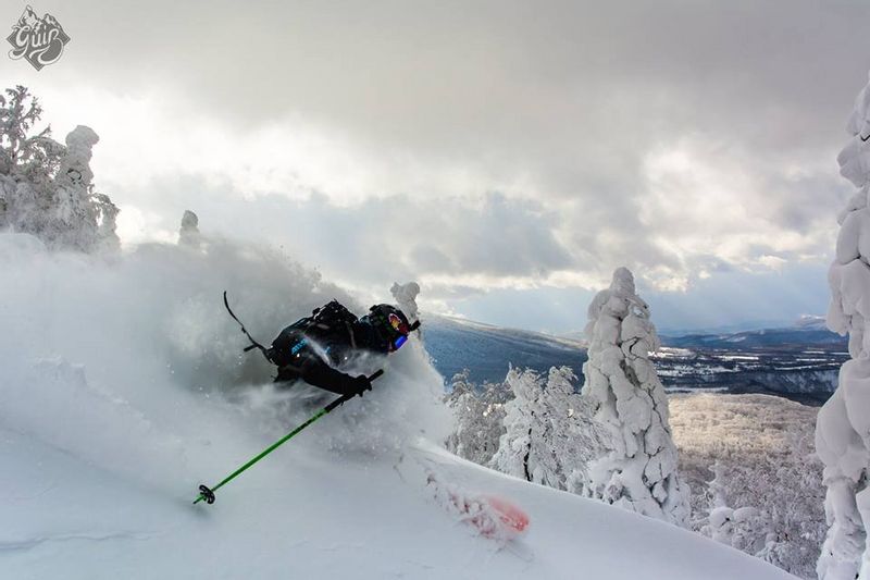 Aomori Private Tour - Enjoy skiing in Mt. Hakkoda in Aomori city.