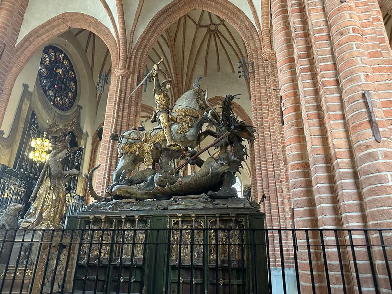 Stockholm Private Tour - St George and the dragon - wooden statue from end of 1400s in the Cathedral (Storkyrkan)