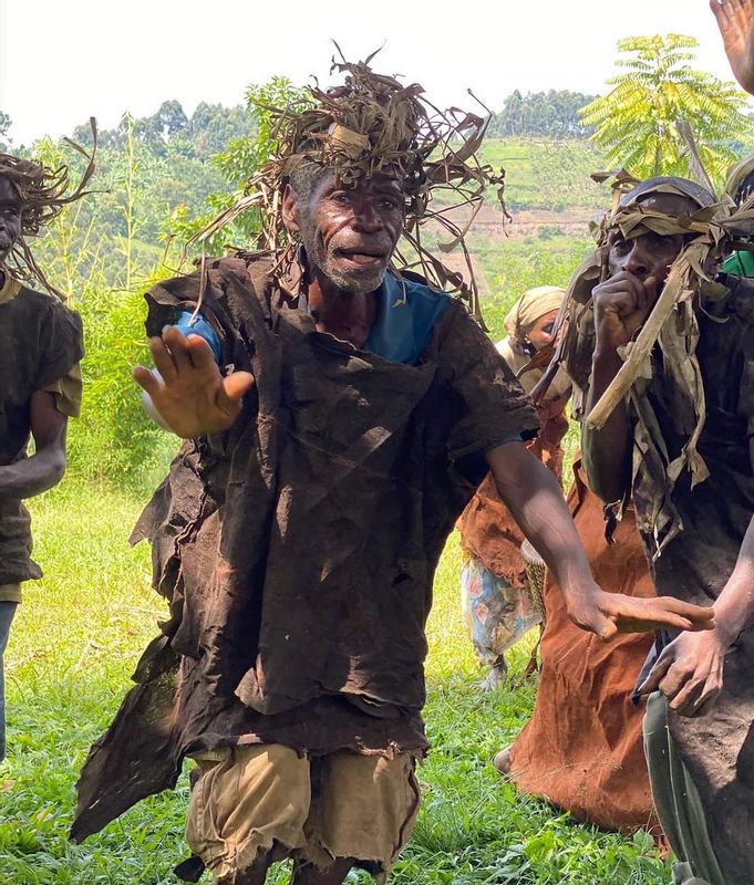 Fort Portal Private Tour - Batwa culture