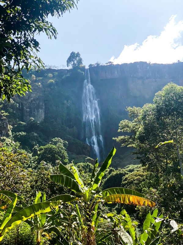 Eastern Private Tour - Sisiyi Falls 