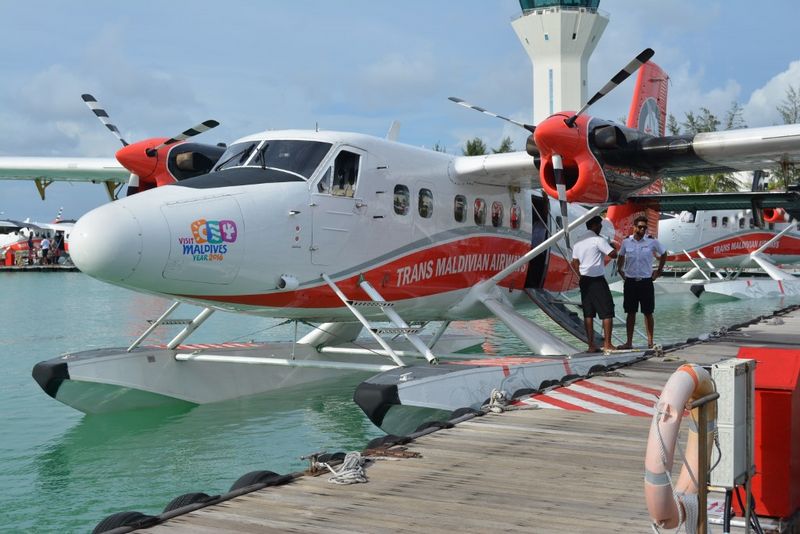 Western Cape Private Tour - Waterplane to an island