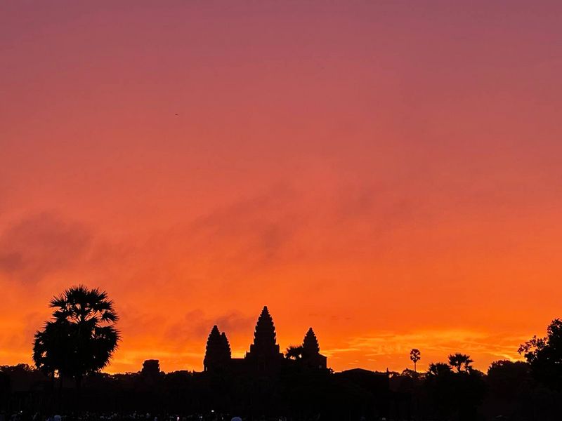 Siem Reap Private Tour - Sunrise at Angkor Wat