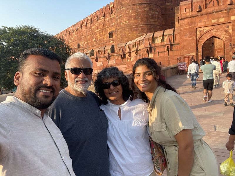 Agra Private Tour - Wonderful Family From UK