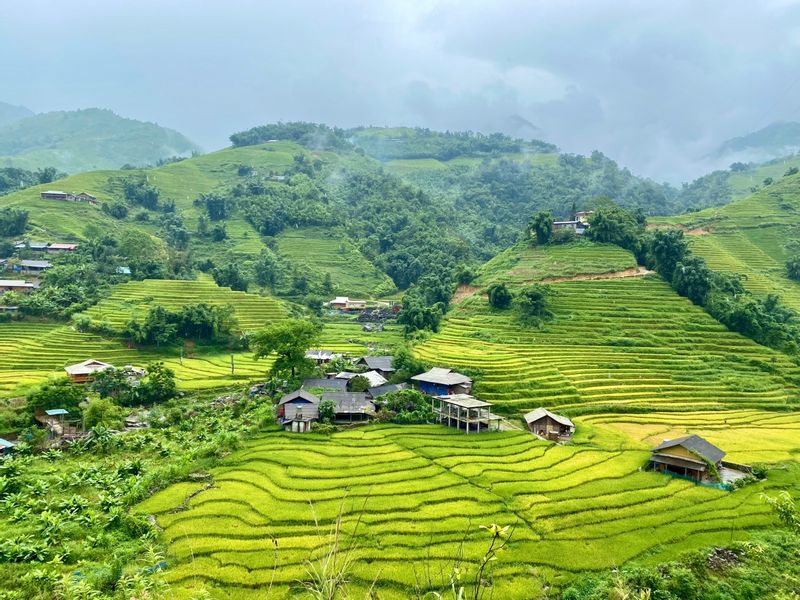 Hanoi Private Tour - Sapa trekking tour 