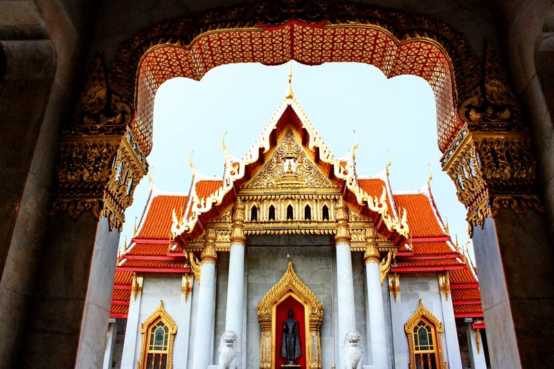 Bangkok Private Tour - The Marble Temple Bangkok