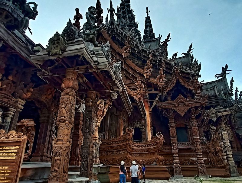 Bangkok Private Tour - The Sanctuary of Truth