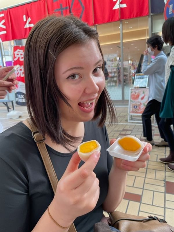 Aichi Private Tour - Daifuku, mochi stuffed with persimmon fruit