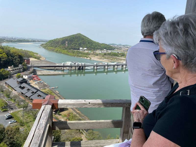 Aichi Private Tour - Kiso river, view from Inuyama castle 