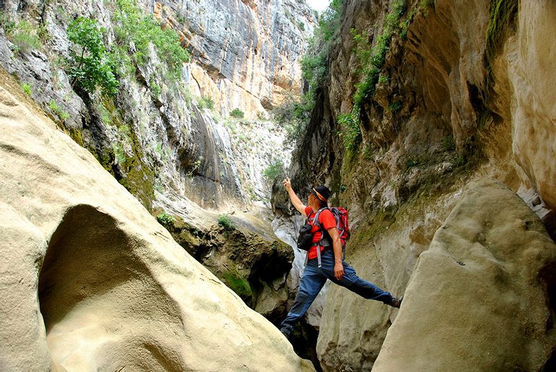 Sibenik Private Tour - Canyon of river Čikola