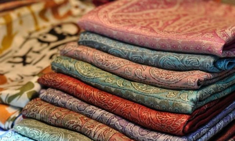 Ras Al Khaimah Private Tour - Dubai Textile Souk