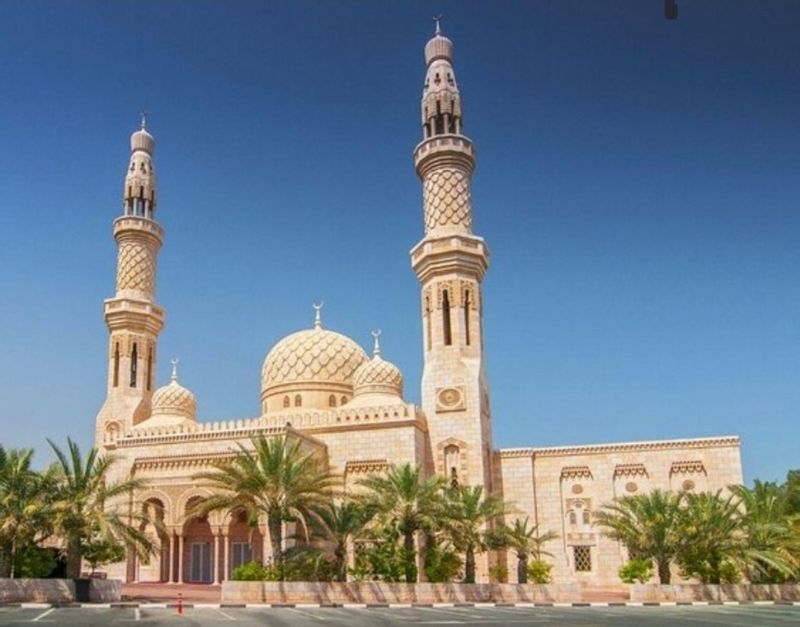 Ras Al Khaimah Private Tour - Modern Dubai-Jumeirah Mosque