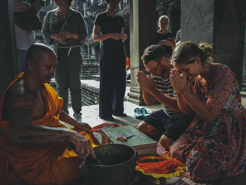 Siem Reap Private Tour - Water Blessing at Angkor Wat