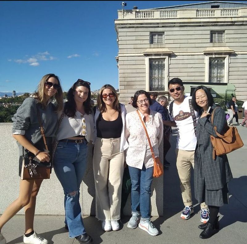 Madrid Private Tour - A sunny day at the Royal Palace