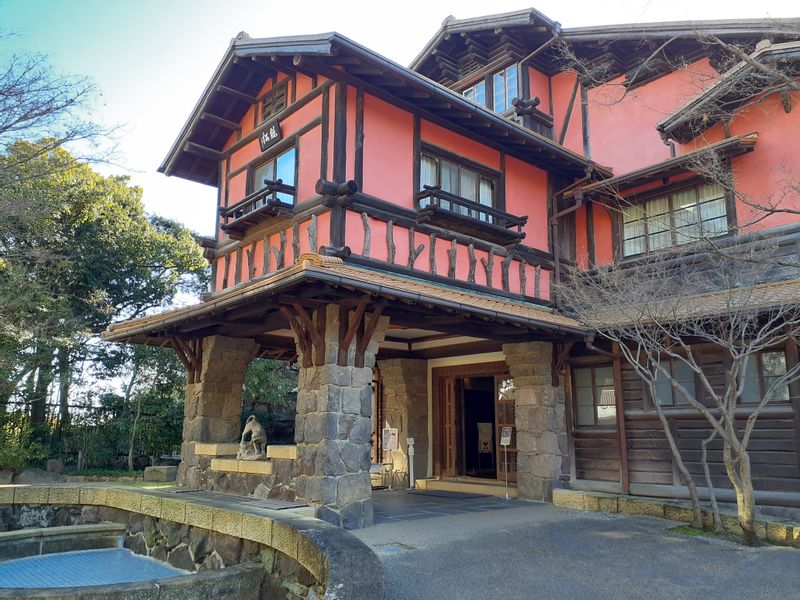 Aichi Private Tour - Matsuzakaya department store's founder′s former residence.