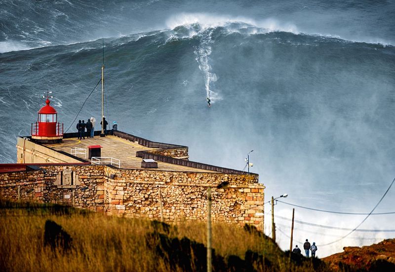 Lisbon Private Tour - Nazaré world's biggest waves