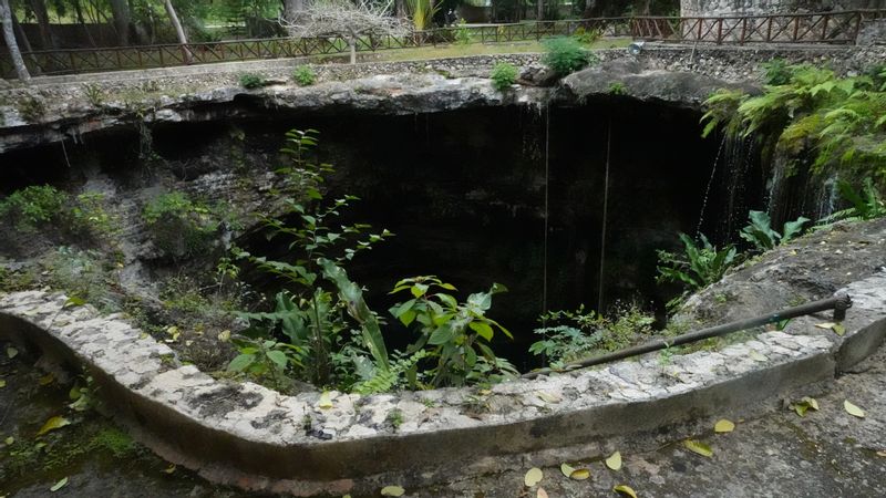 Quintana Roo Private Tour -  Cenote entrance