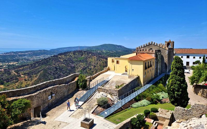 Lisbon Private Tour - Palmela Castle - View over Arrábida