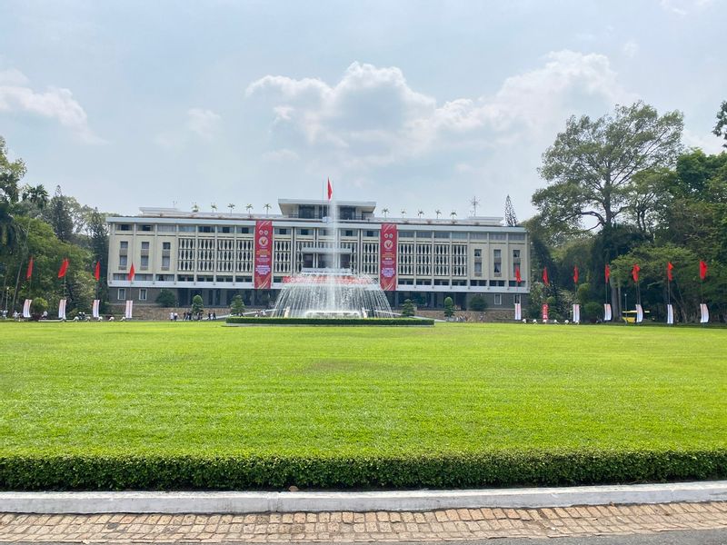 Ho Chi Minh Private Tour - Independence Palace