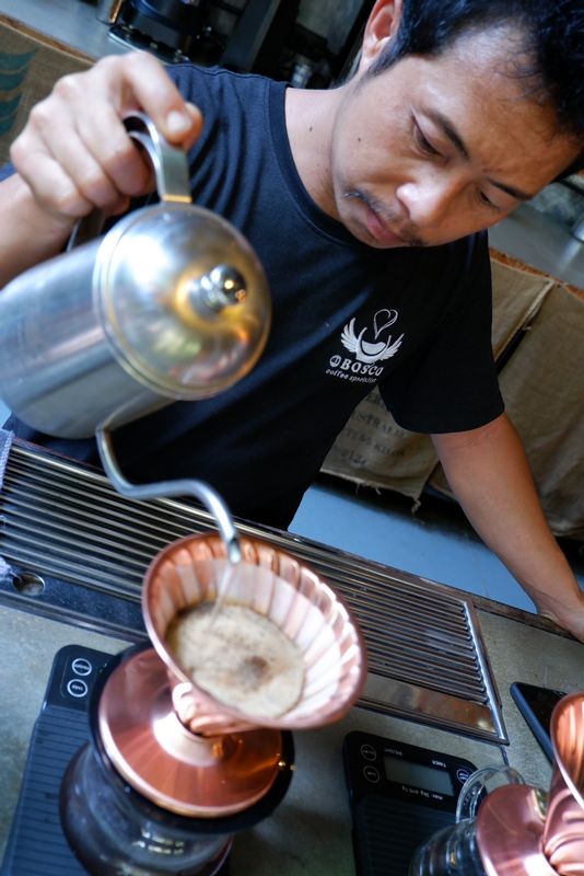 Chiang Mai Private Tour - Dreep coffee !!