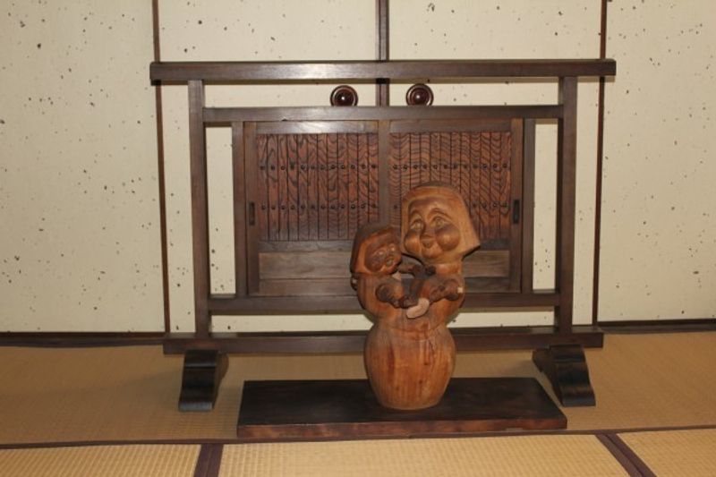Kyoto Private Tour - Kawai Kanjiro was a versatile artist . He became a noted pottery and ceramic artist.
He was a sculptor and famous calligrapher.
When you enter the House , Something strange but lovely wooden object welcoms you."yokoso okoshi yasu"