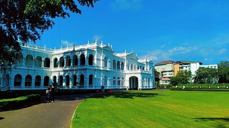 Galle Private Tour - National museum 