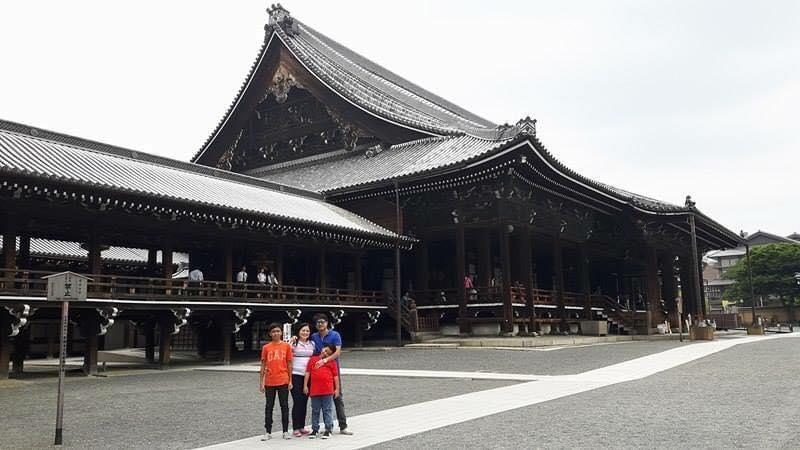 Gifu Private Tour - kyoto higashi honganji 