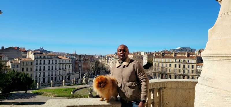 Provence-Alpes-Cote d'Azur Private Tour - Meet the second in command, Matteo the Dustypaw.spitz. Well versed in Marseille tours.