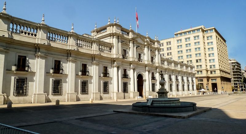 Region Metropolitana Private Tour - La Moneda, Seat of the Government of Chile