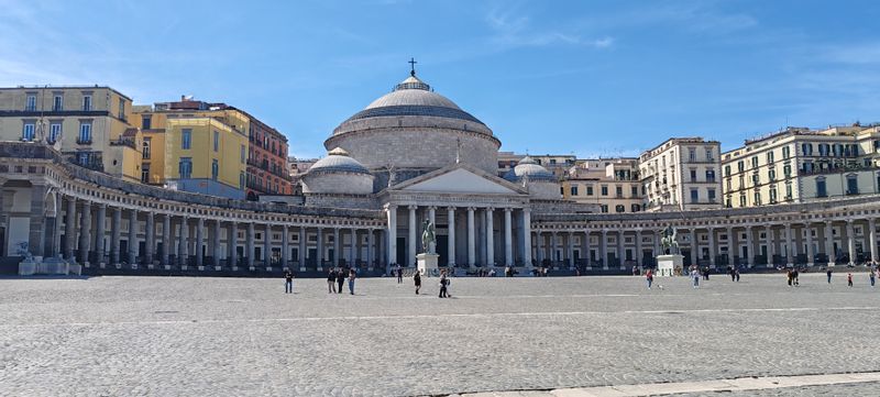 Naples Private Tour - Piazza Plebiscito