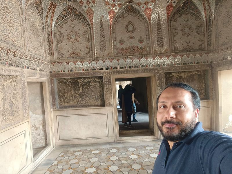 Lahore Private Tour - Mirrors Palace, Lahore Fort