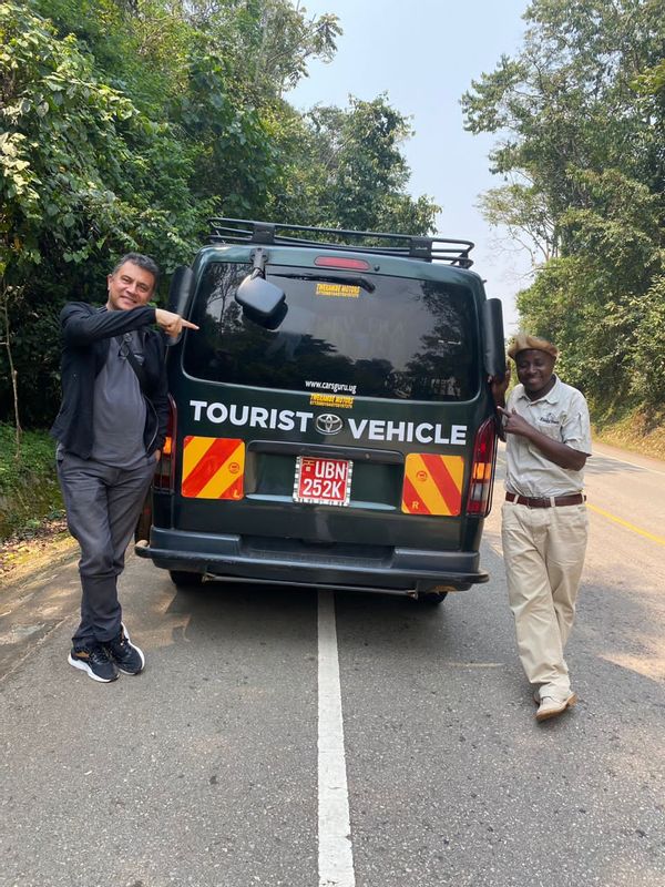 Fort Portal Private Tour - On the road