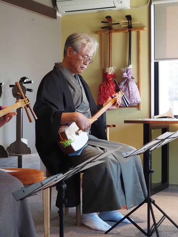 Nagano Private Tour - Shamisen instrument