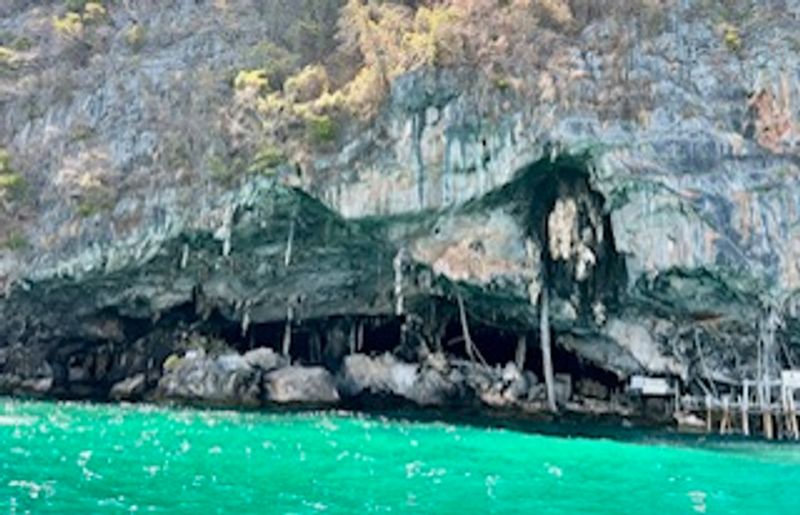 Phuket Private Tour - Viking Cave - Phi Phi Island