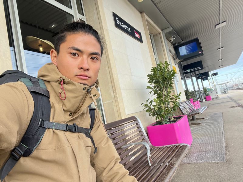 Hyogo Private Tour - waiting for a train at Beaune station