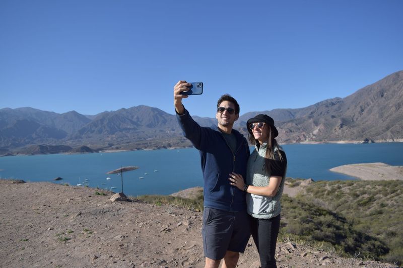 Mendoza Private Tour - Oh, how I love memories of the Potrerillos Dam!