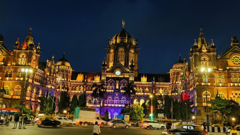 Mumbai Private Tour - Victoria Terminus 