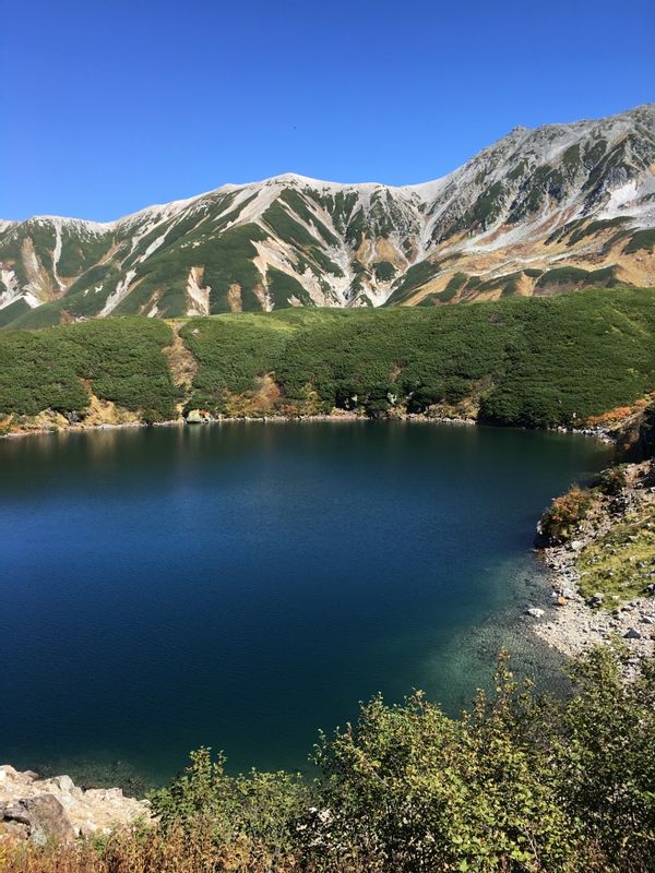 Toyama Private Tour - Tateyama: Mikuriga-ike pond in Murodo plateau.